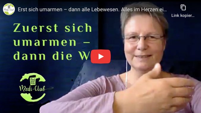 Zuerst sich umarmen...